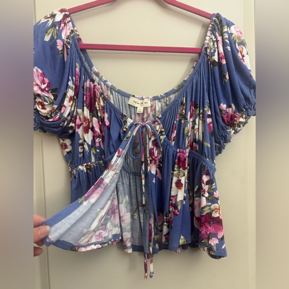 Blue Ruched Ruffled Blouse with Short Sleeves - Picture 3 of 10